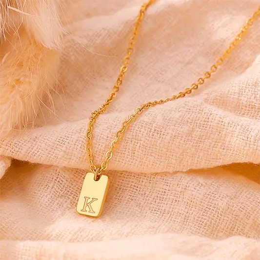 PINGENTE PERSONALIZADOS COM LETRA 15MM OURO 18K